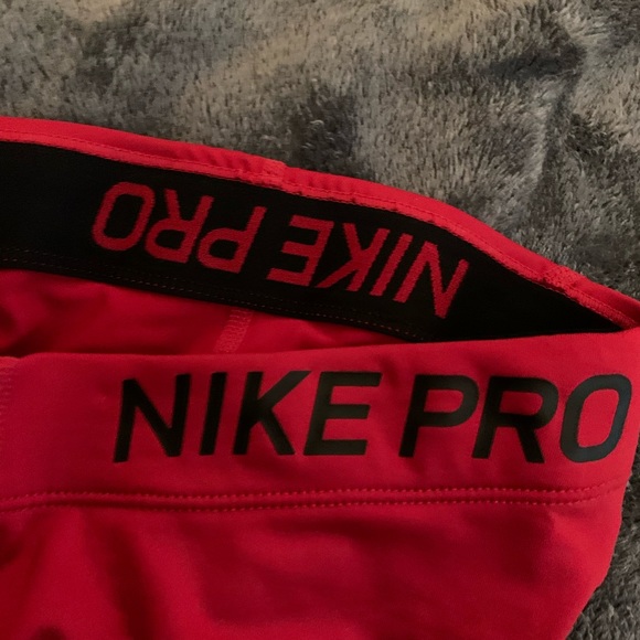 ❌SOLD❌ Red Nike Pro Shorts - Picture 4 of 5